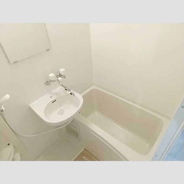 セジュール レジデンス105号室 ユニットバス