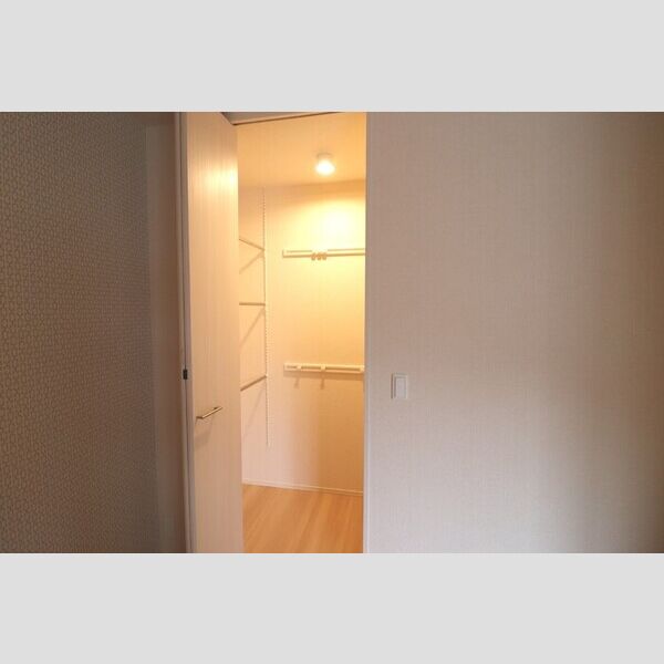 メゾン アクア　Ⅱ ワンステップクローゼット