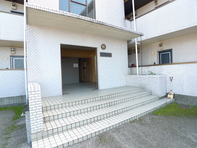 メゾン竹之内 エントランス