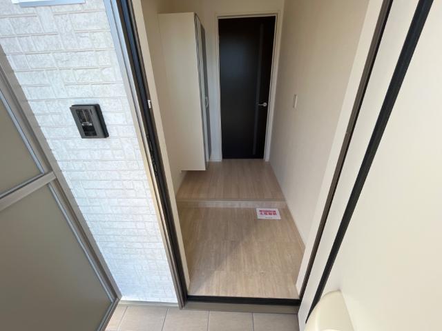 ルミナス　ヴィレッジⅡ 玄関