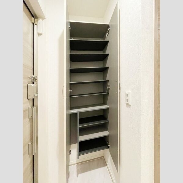 ルリアン千住緑町 シューズボックス