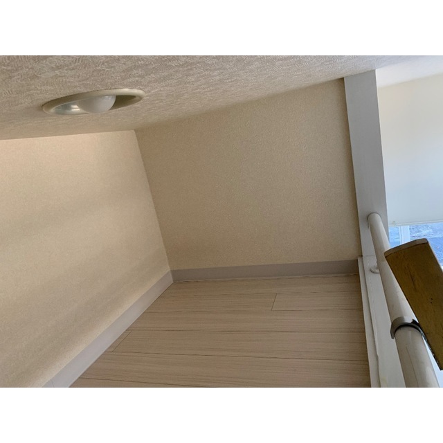 ローズアパートメント泉10番館106号室 内観