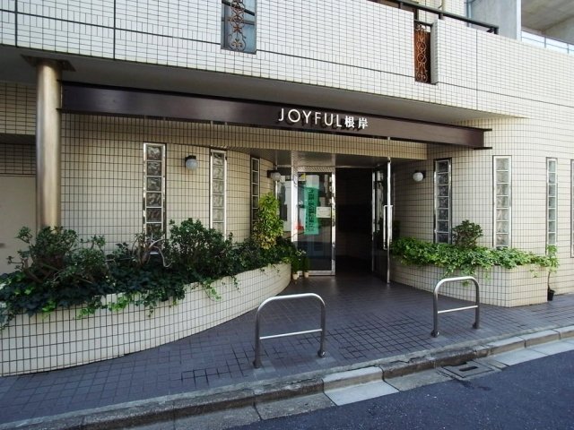 ジョイフル根岸505号室 エントランス