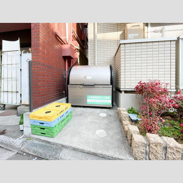 Casa Vert　今戸302号室 ゴミ置場