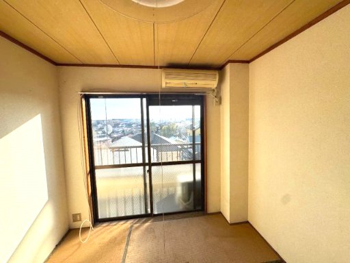 Fビル302号室 ※写真は別室です※クリーニング前の写真です