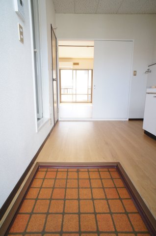 メゾン船橋 玄関