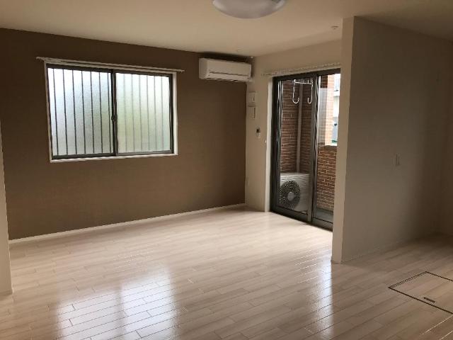 コンフォール リビング