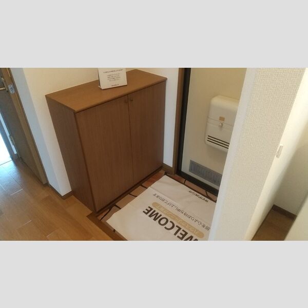 トリニシティ　壱番館 玄関