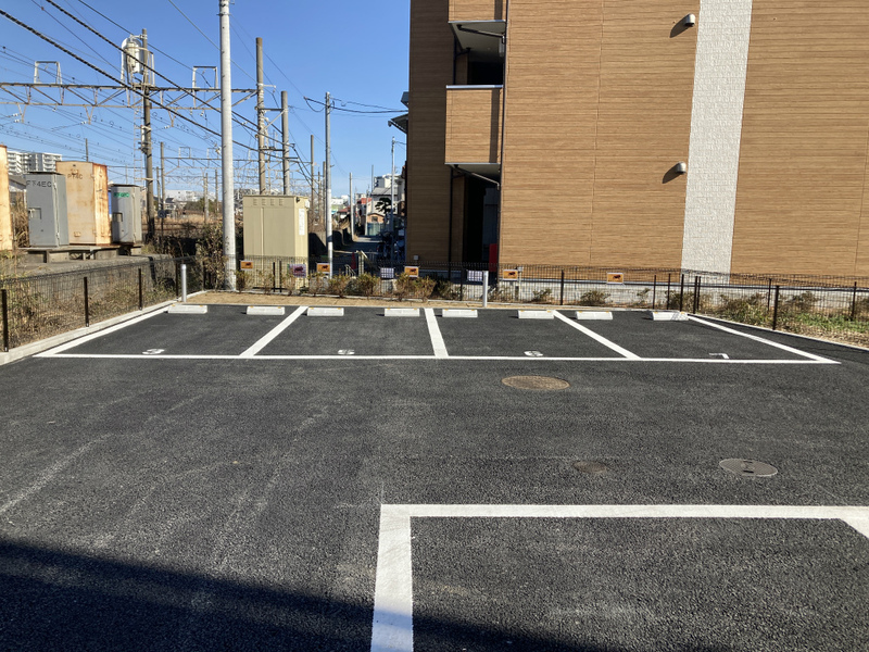 サンライン湘南 駐車場