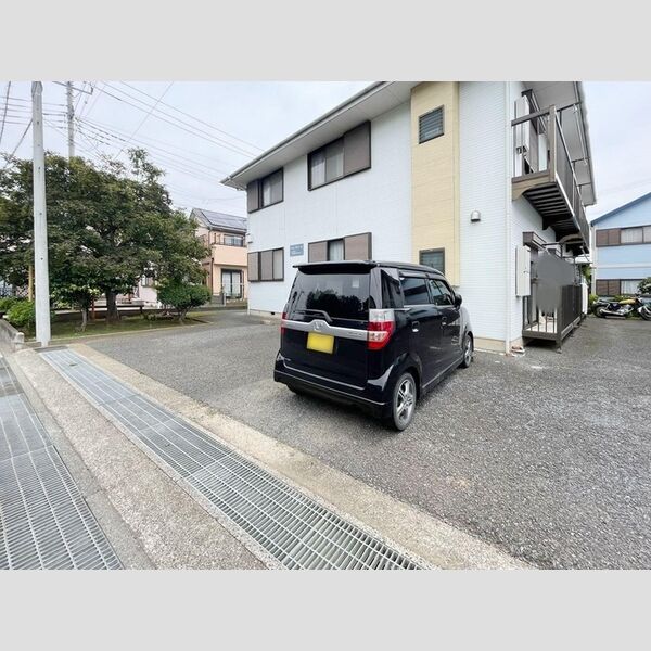 イーストグランドール　C202号室 駐車場