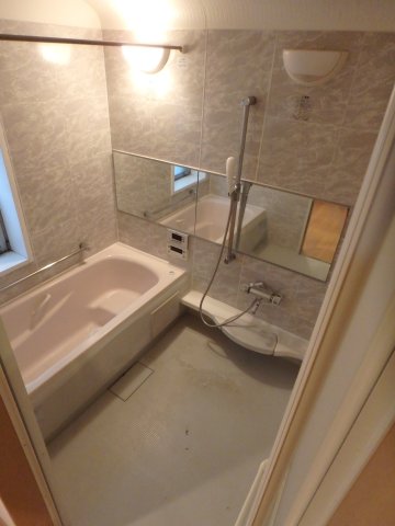 東葛西８丁目戸建 お風呂