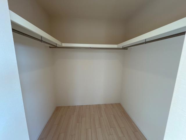 エピナール南流山 ウォークインクローゼット