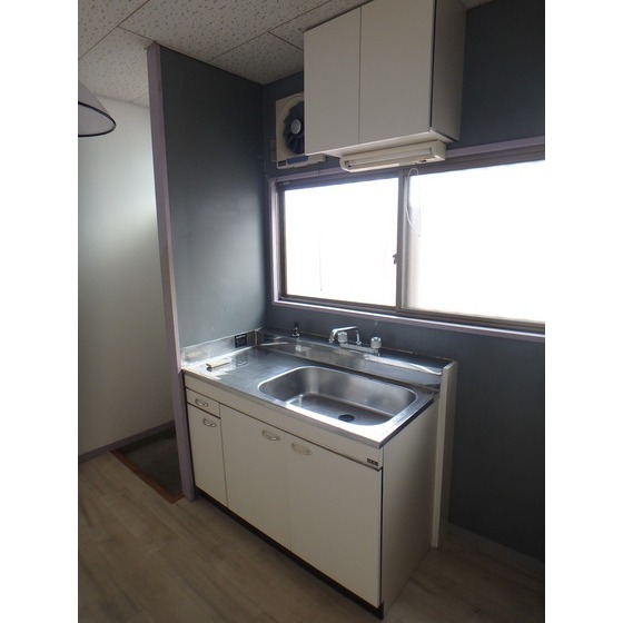 サンルーフ幕張202号室 キッチン