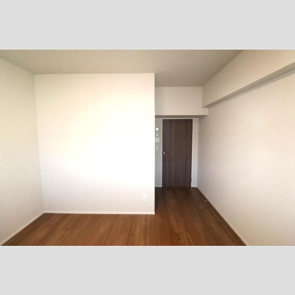 サンジョイアゼロ805号室 洋室9.3帖