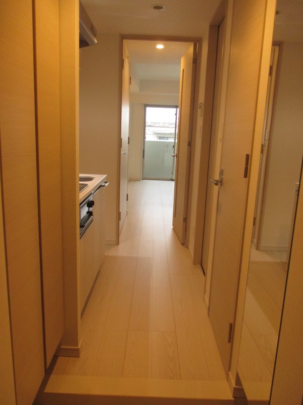 クレイシア目黒碑文谷3階 玄関