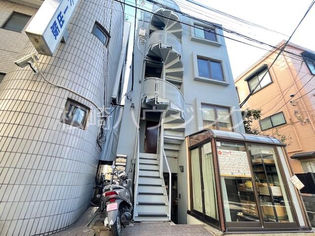 Le・STAGE新井134の外観画像