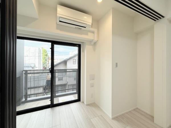 エレミ本蓮沼 リビング