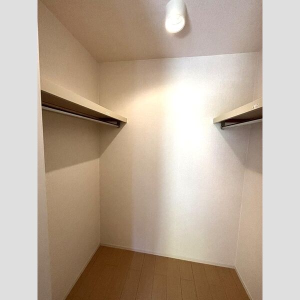 ハピネス武藏野101号室 同建物別部屋の参考画像