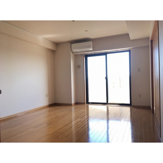 ハウス１７１0701号室 内観