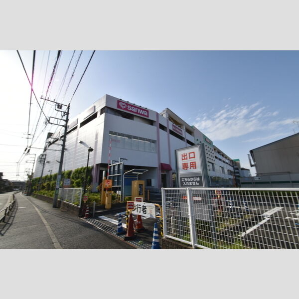 CASA　BIANCA アメリア稲城ショッピングセンター