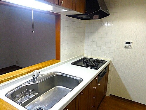 リヴィエルバーグ西大島 キッチン　※前回募集時2015年5月撮影