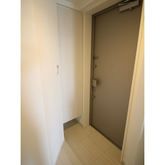 プレール・ドゥーク大森町 玄関