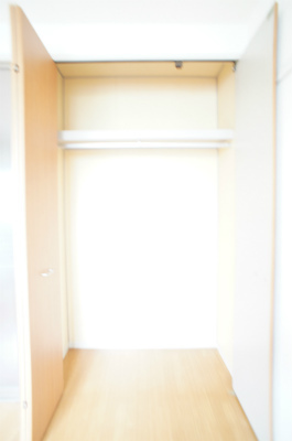 マロンカーサ2階 収納