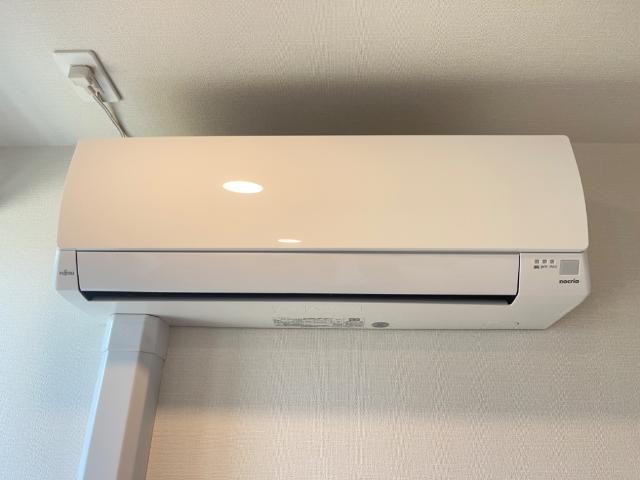 サウザンドリーフ203号室 エアコン