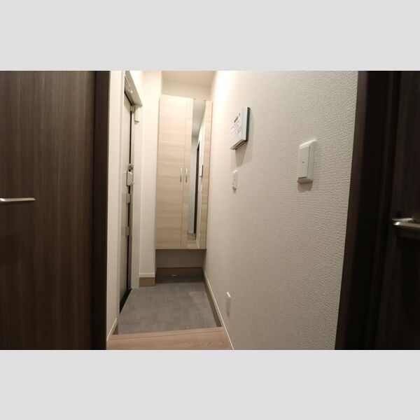 アンソレイエⅡ 玄関