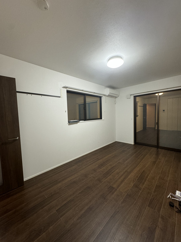 ヴィラ・ベルカント横浜庚台 リビング