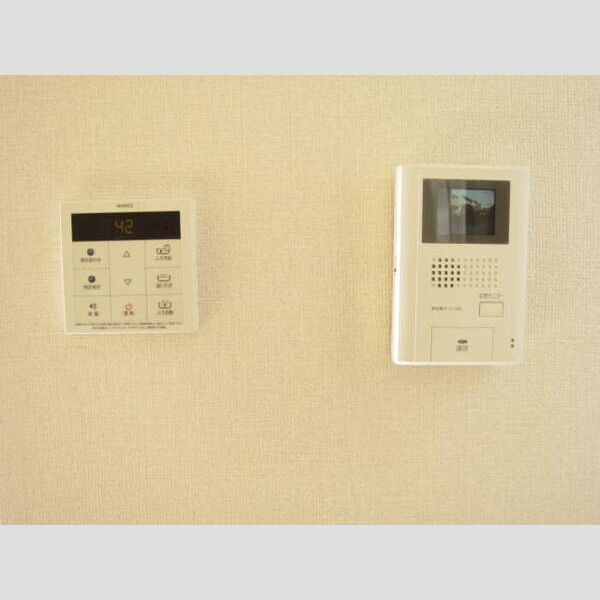 グランモア千歳烏山206号室 TVインターホン