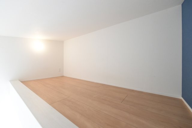 オーパスワン松庵2階 ロフト