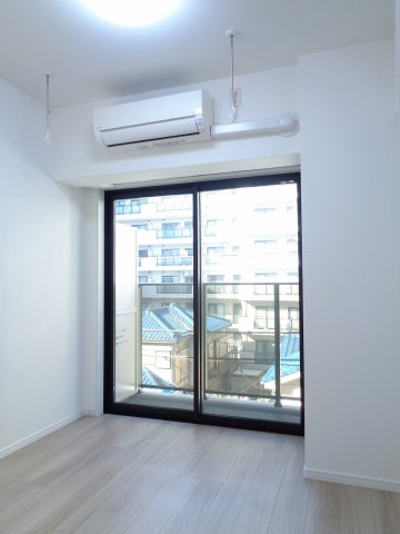 ＡＺＥＳＴ阪東橋401号室 内観