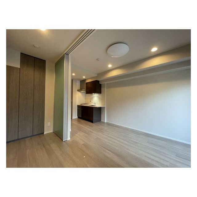 クレストコート白金高輪0303号室 寝室→リビング