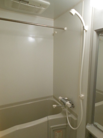 ガラ・グランディ日本橋9階 コンパクトで使いやすいお風呂です