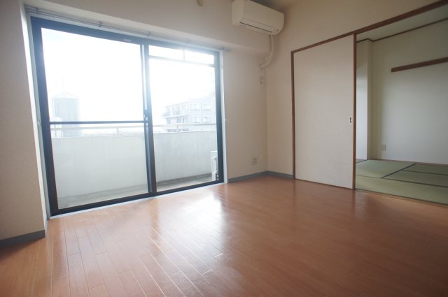 リビエール本郷0803号室 リビング