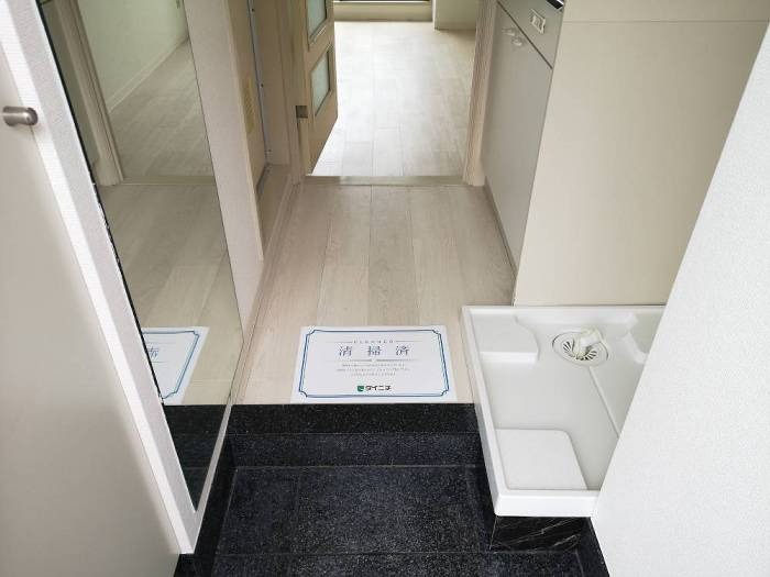 ローズガーデンＡ７１番館(A-071)3階 玄関