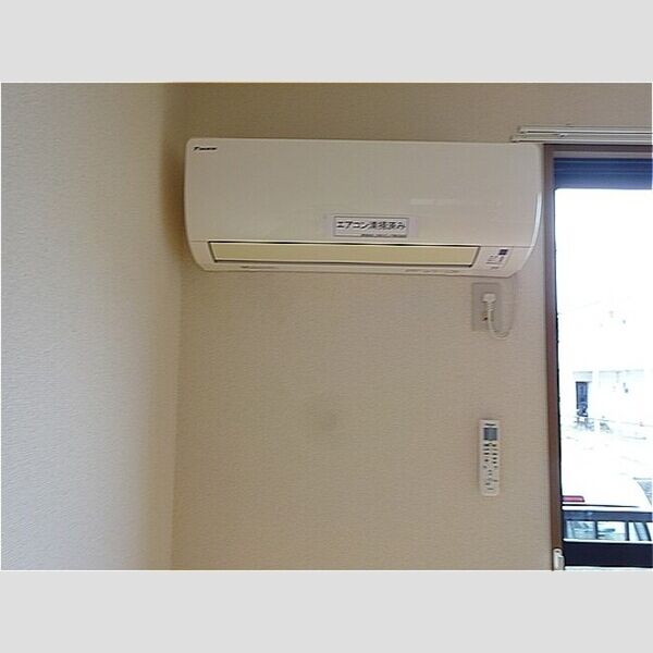 セント・トーマス エアコン