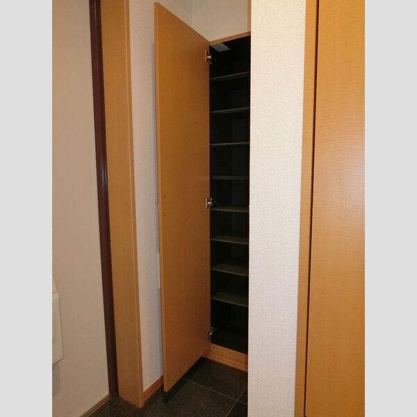 マンション多摩 玄関