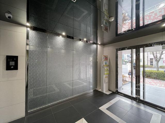 ジェノヴィア両国Ⅳスカイガーデン4階 エントランス