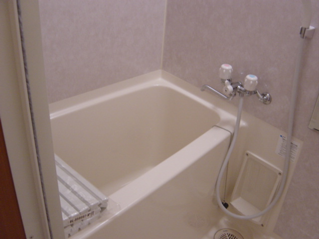 カーサ・アンジェラ バス