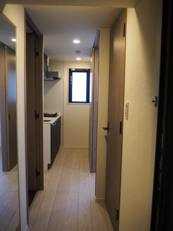 クレイシア森下ステーションサイト6階 玄関