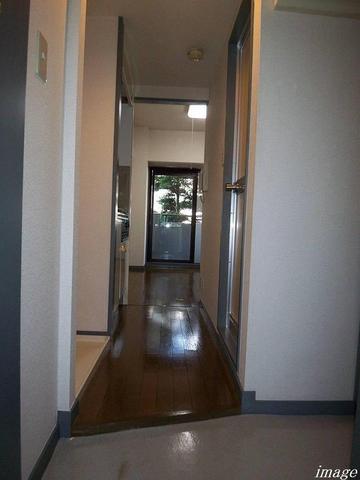 ガラ・ステージ新大塚4階 玄関