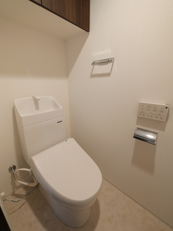 ラフィスタ高津1階 内観