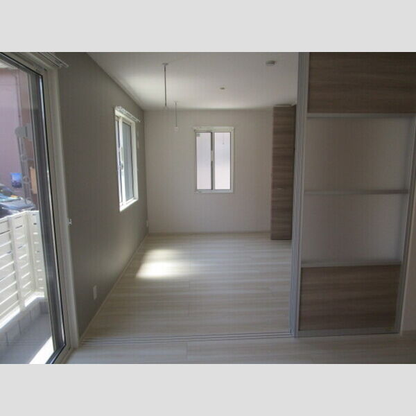 サンティエⅡ102号室 LDK～洋室