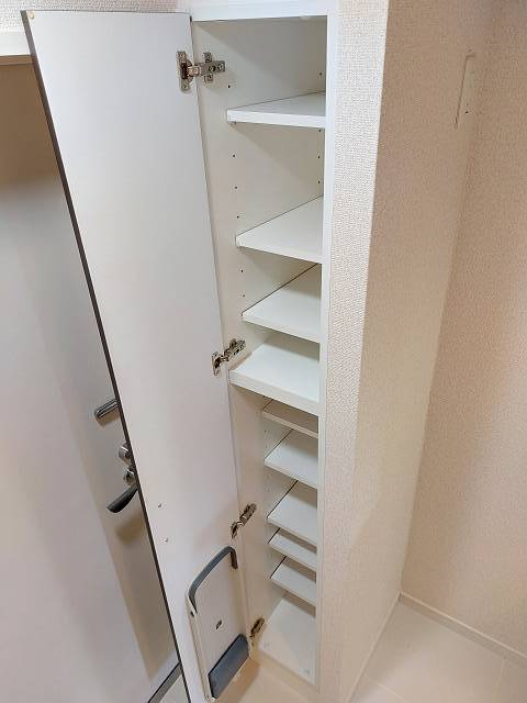 ガーラ・ステーション新宿牛込柳町 収納があります