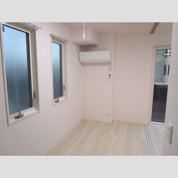 ディーグラシューズ301号室 洋室