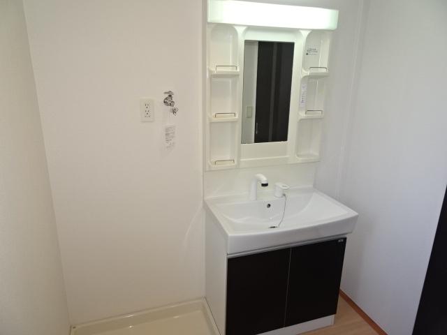 ブリーズパレス 洗髪洗面化粧台