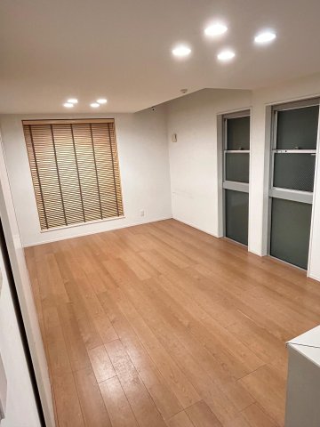 京王線　笹塚駅　戸建 リビング