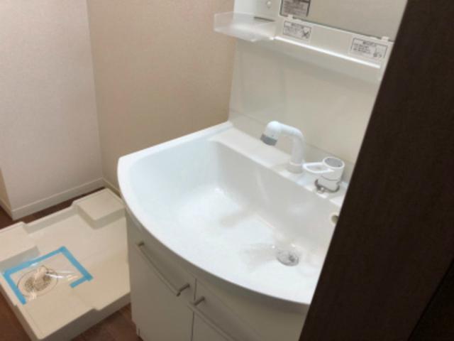 セノーテ1階 洗面